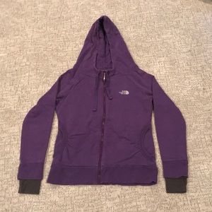 Size M North Face zip up